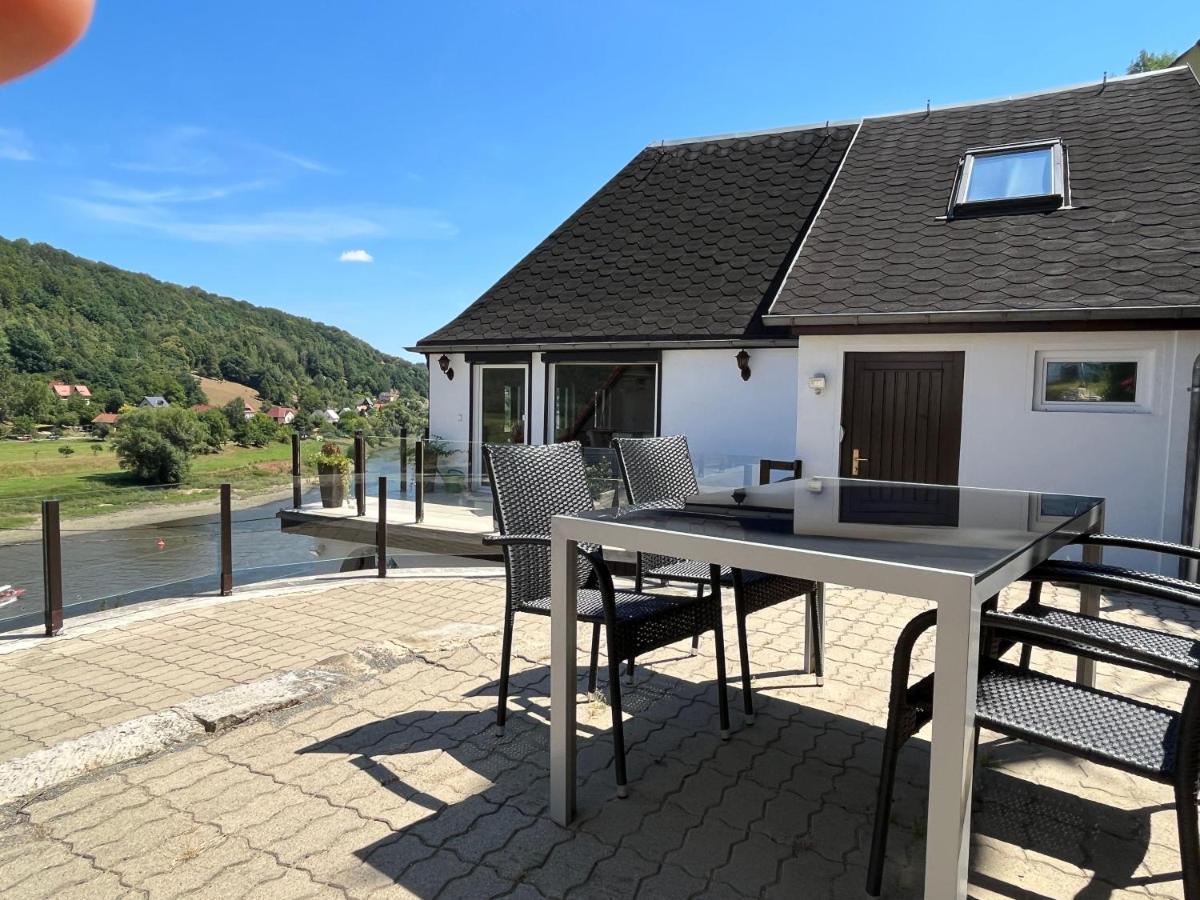 Saechsische-Schweiz-Ferienhaus-Wohnung-1-Mit-Elbblick-Sauna-Und-Kamin Кенігштайн-ан-дер-Ельбе Екстер'єр фото